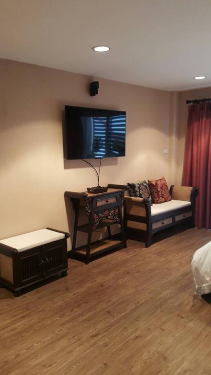 Rooftop Room Паккрет Екстер'єр фото