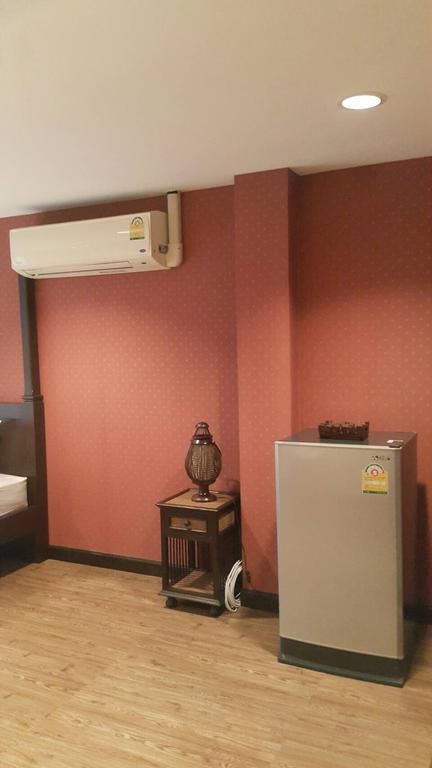 Rooftop Room Паккрет Екстер'єр фото