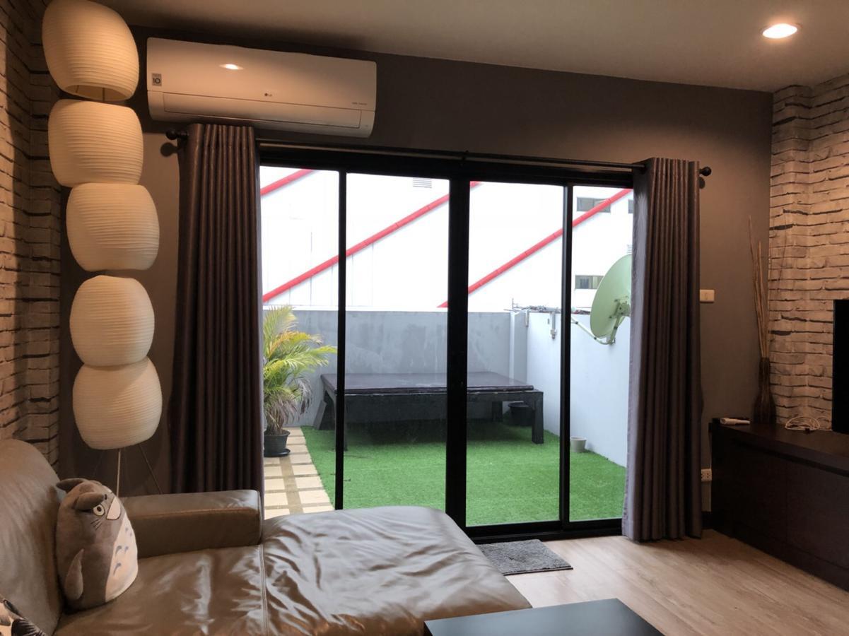 Rooftop Room Паккрет Екстер'єр фото