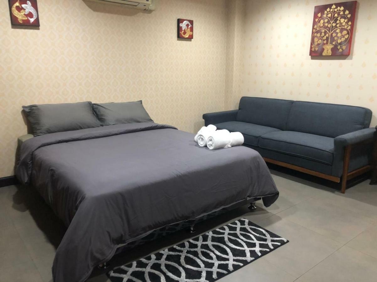 Rooftop Room Паккрет Екстер'єр фото